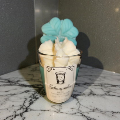 Crazy idea: Candle in a shot glass made of soy wax – Fun New Year's Eve gift idea with your choice of scent &amp; lucky clover