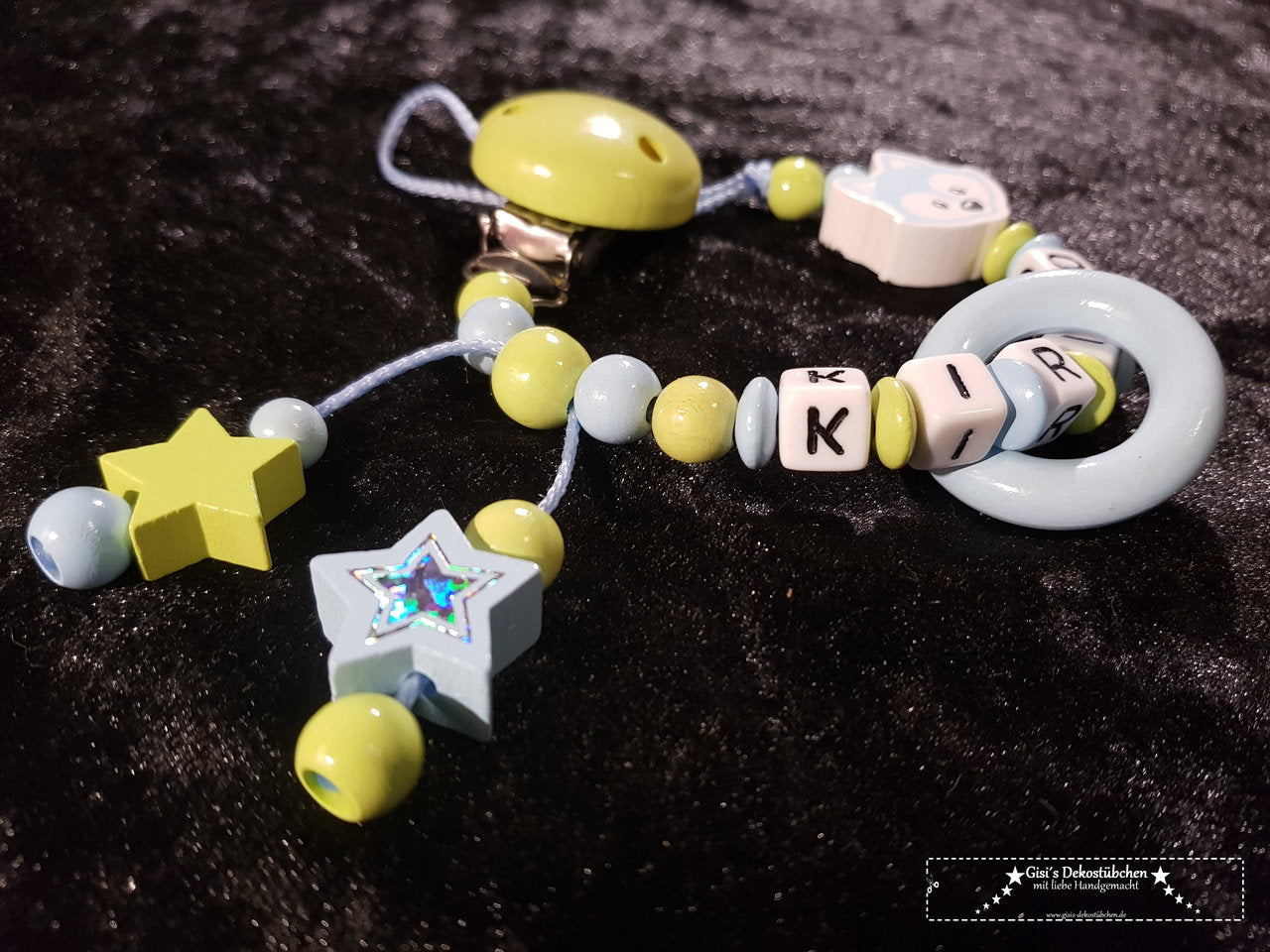 pacifier chain 