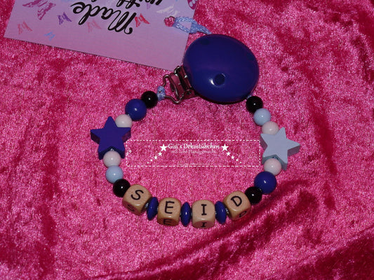Pacifier chain with name and stars