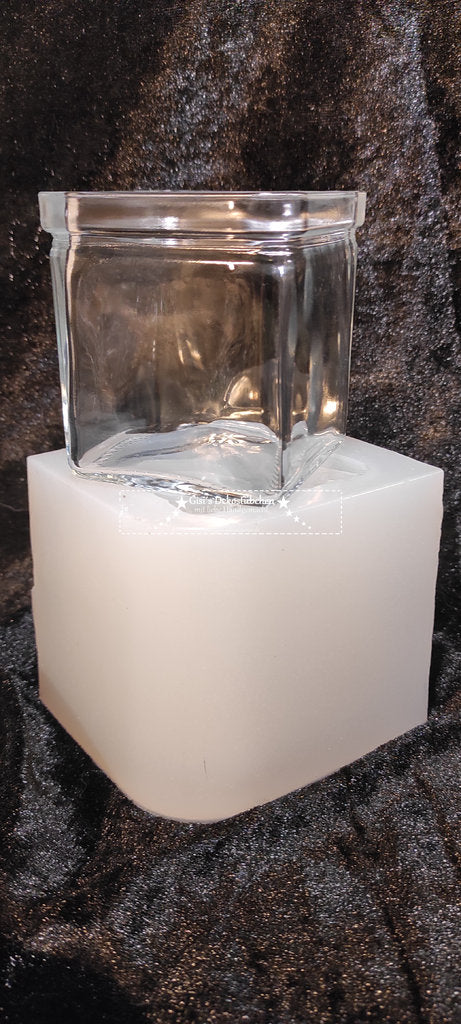 Silicone mold for square tealight holder