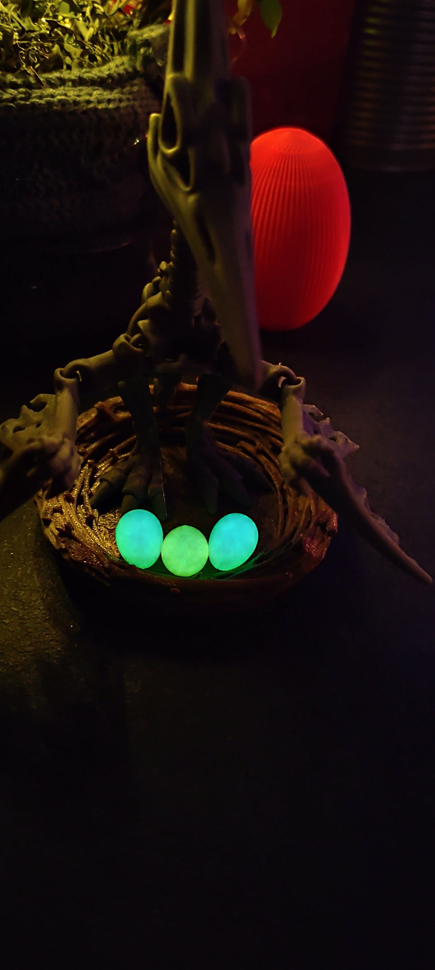 Skeleton Pteranodon with nest and eggs 3D