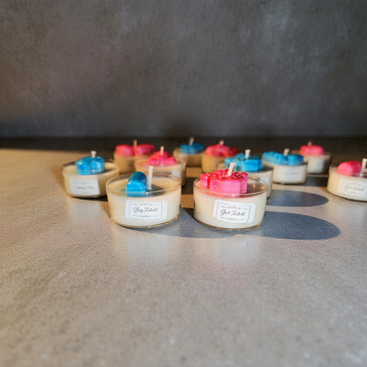Soy wax tealights for baby showers – blue or pink baby-themed candles
