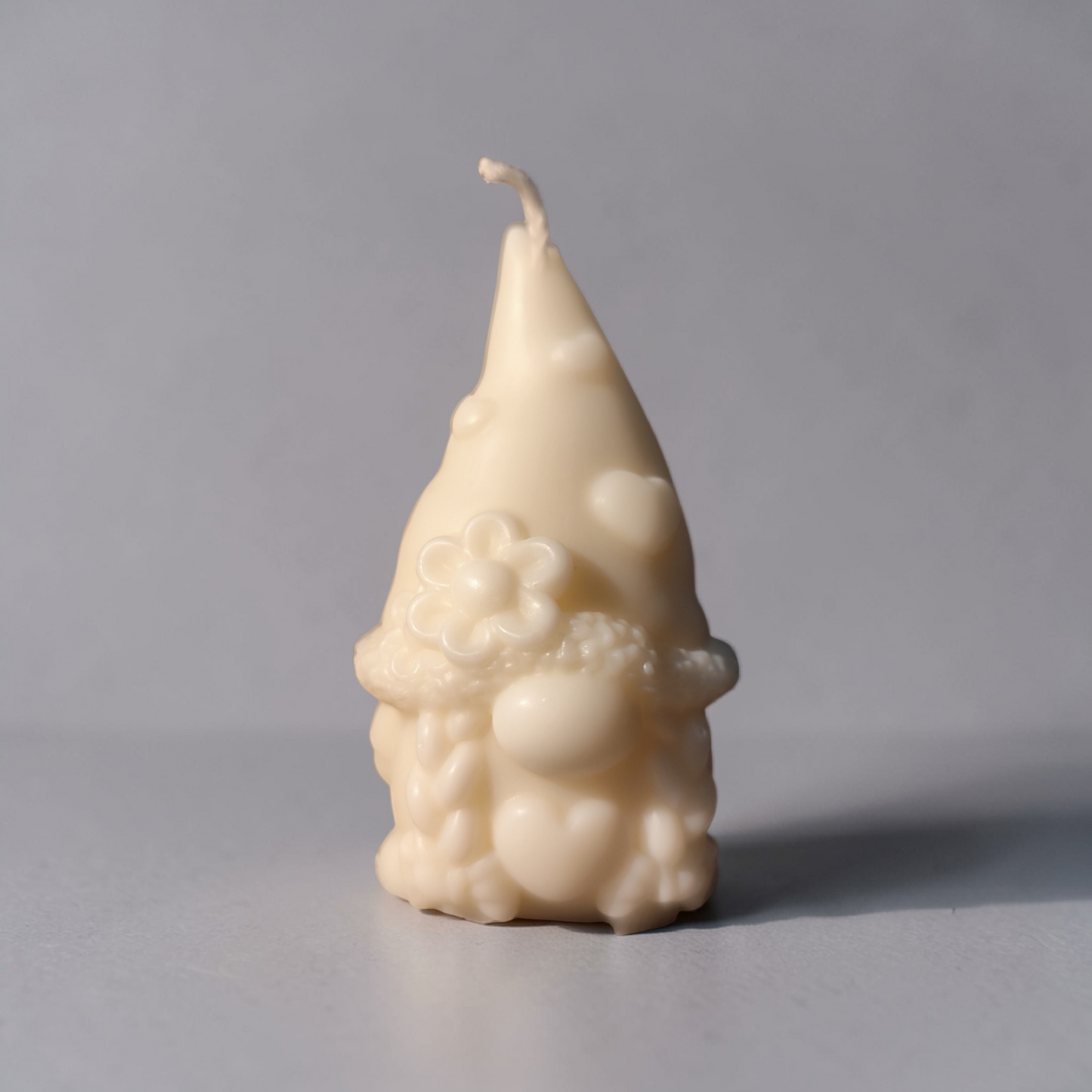 Spring Elf Candle made of soy wax – Girl or Boy – Choice of color & fragrance