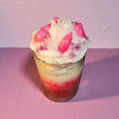 Soy wax candle for birth – “It’s a Girl” or “It’s a Boy” gift candle