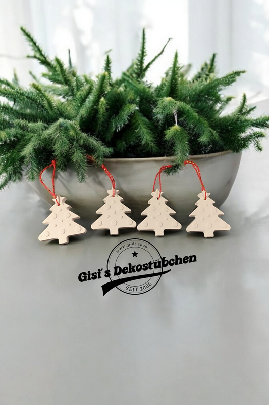 Christmas tree, Christmas tree decorations