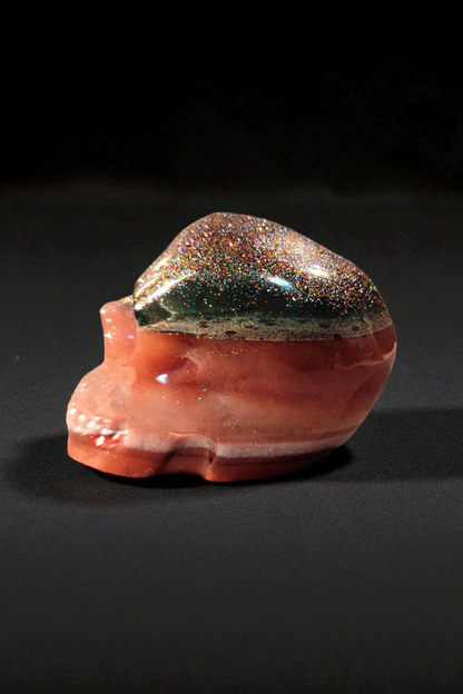 Skull decoration figure – epoxy resin with pigments &amp; glitter – 10 cm – unique piece &amp; custom color possible