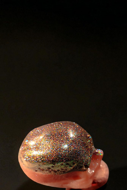 Skull decoration figure – epoxy resin with pigments &amp; glitter – 10 cm – unique piece &amp; custom color possible