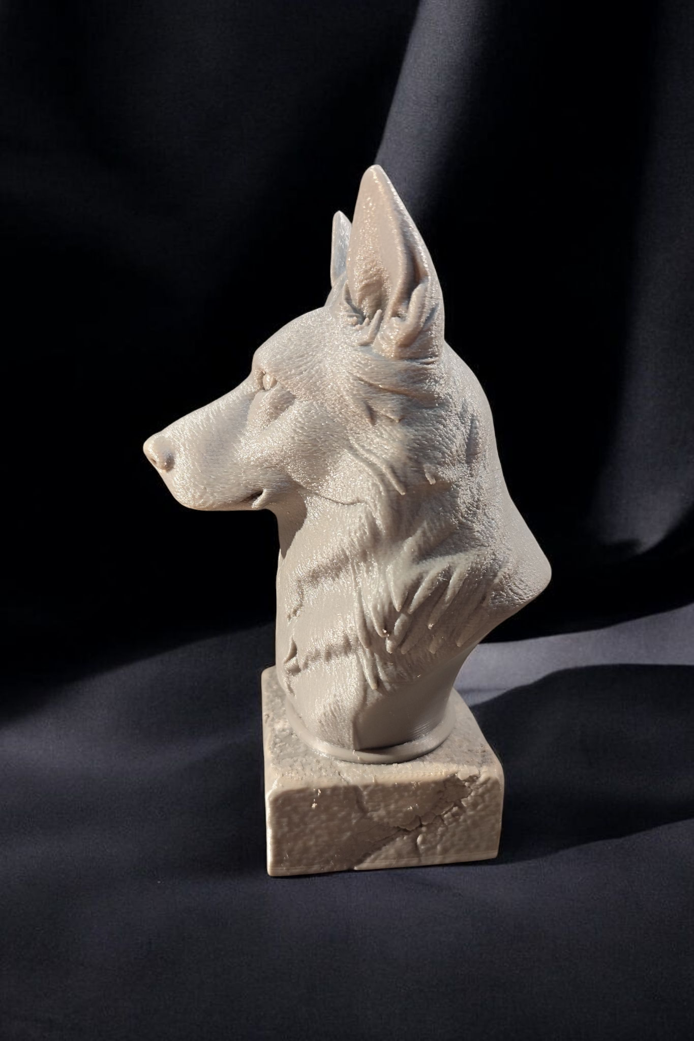 Guardian of Loyalty – 3D-printed German Shepherd bust