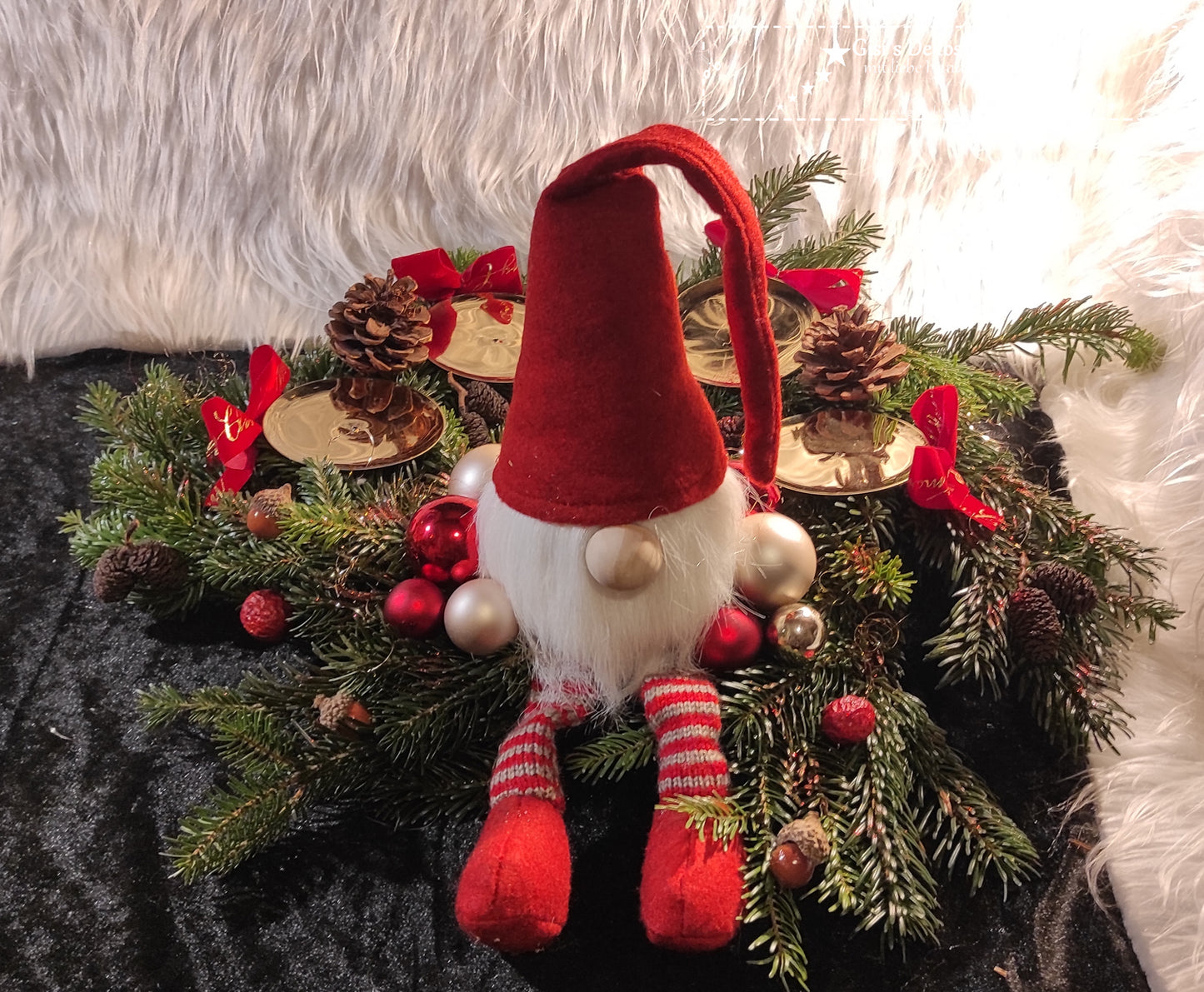 Gnome Advent wreath freshly tied 