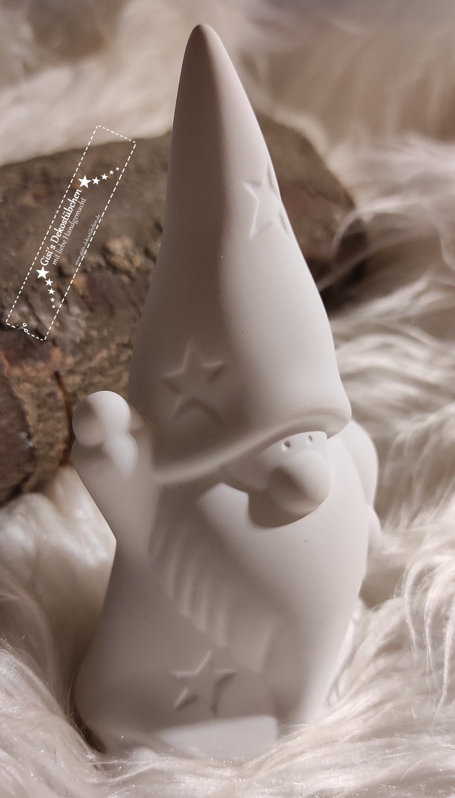 Elf, gnome, elf from Artestone