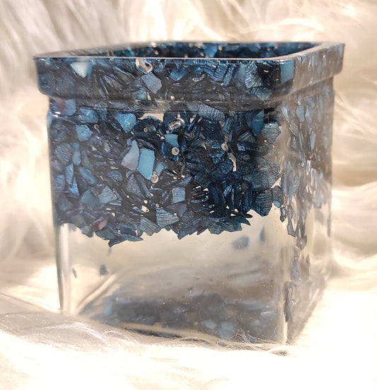 Resin tealight holder for Valentine's Day 
