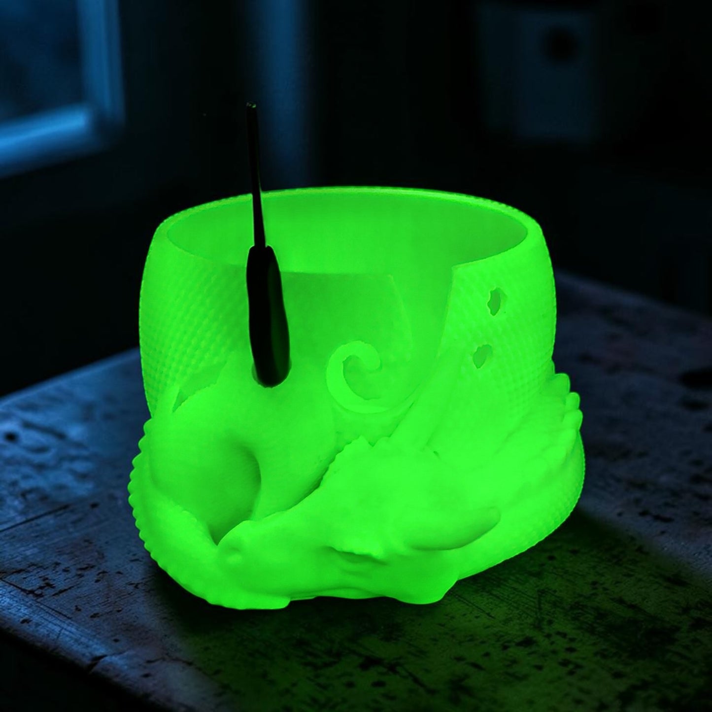 Wollhalter Drache 3D Druck – Wollschale mit Halter für Häkelnadel & Schere