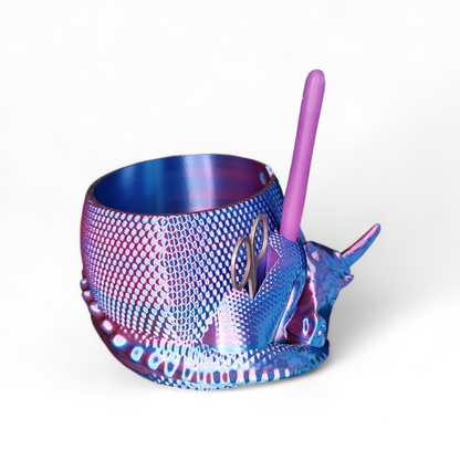 Wollhalter Drache 3D Druck – Wollschale mit Halter für Häkelnadel & Schere