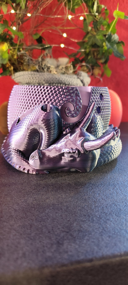 3D Printed Dragon Yarn Holder – Yarn Bowl with Holder for Crochet Hook & Scissors