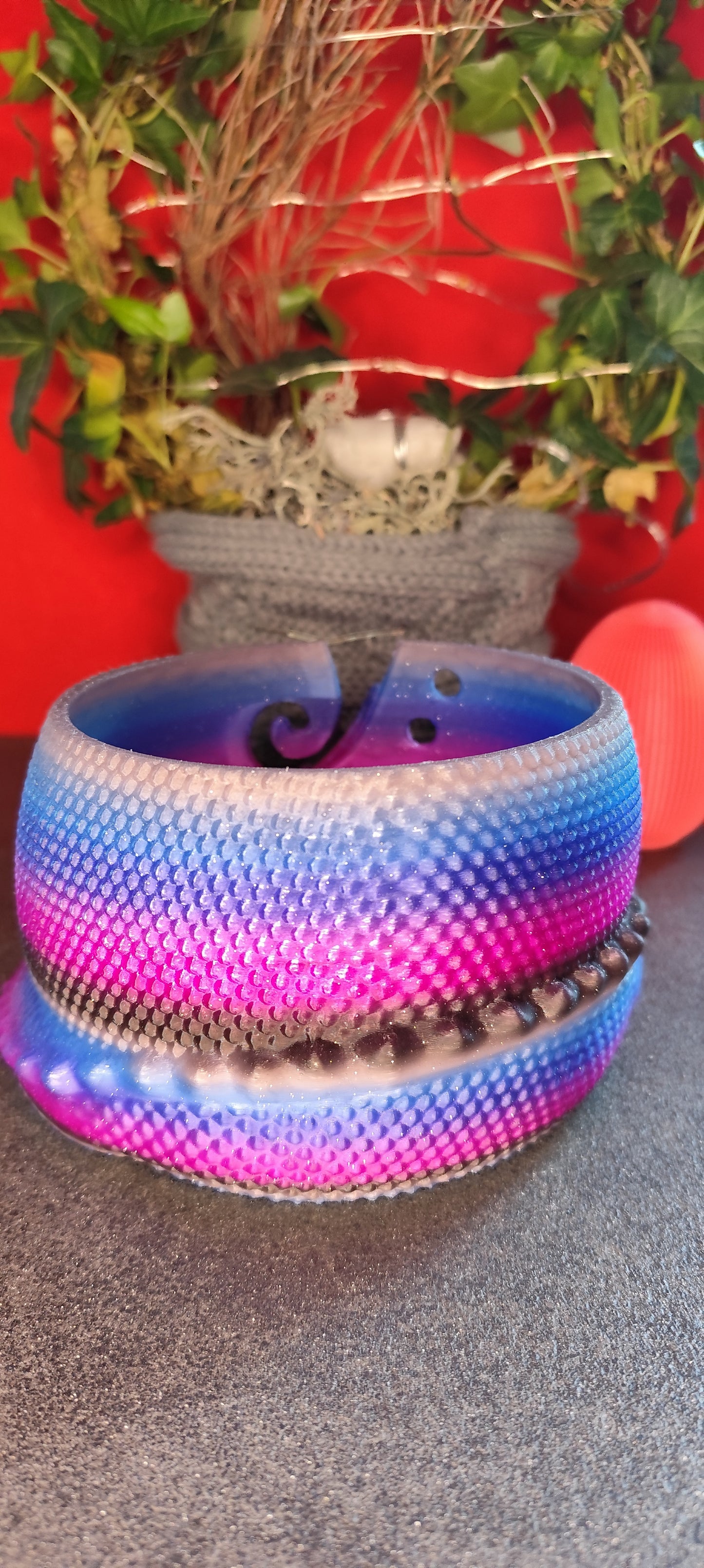 3D Printed Dragon Yarn Holder – Yarn Bowl with Holder for Crochet Hook & Scissors