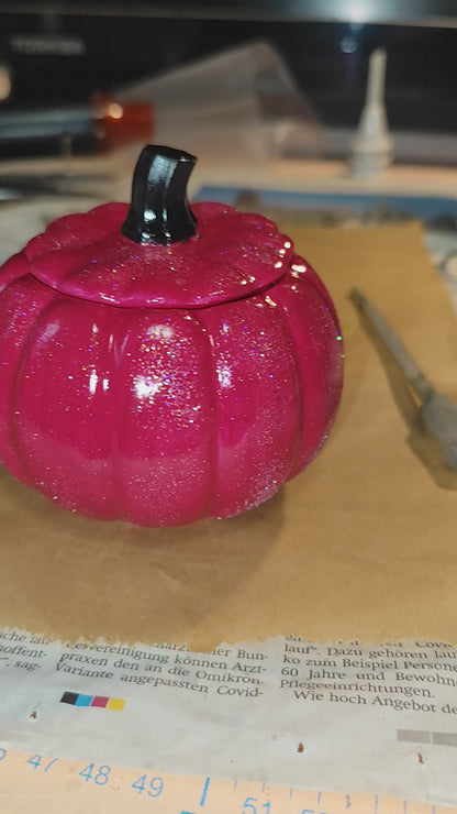 Personalized pumpkin candle – Handmade ceramic with desired color &amp; fragrance – individual