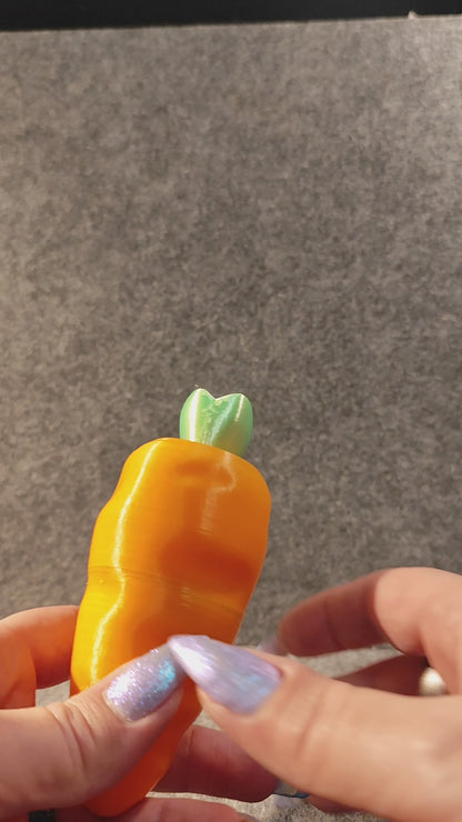 Mini bunny in carrot box